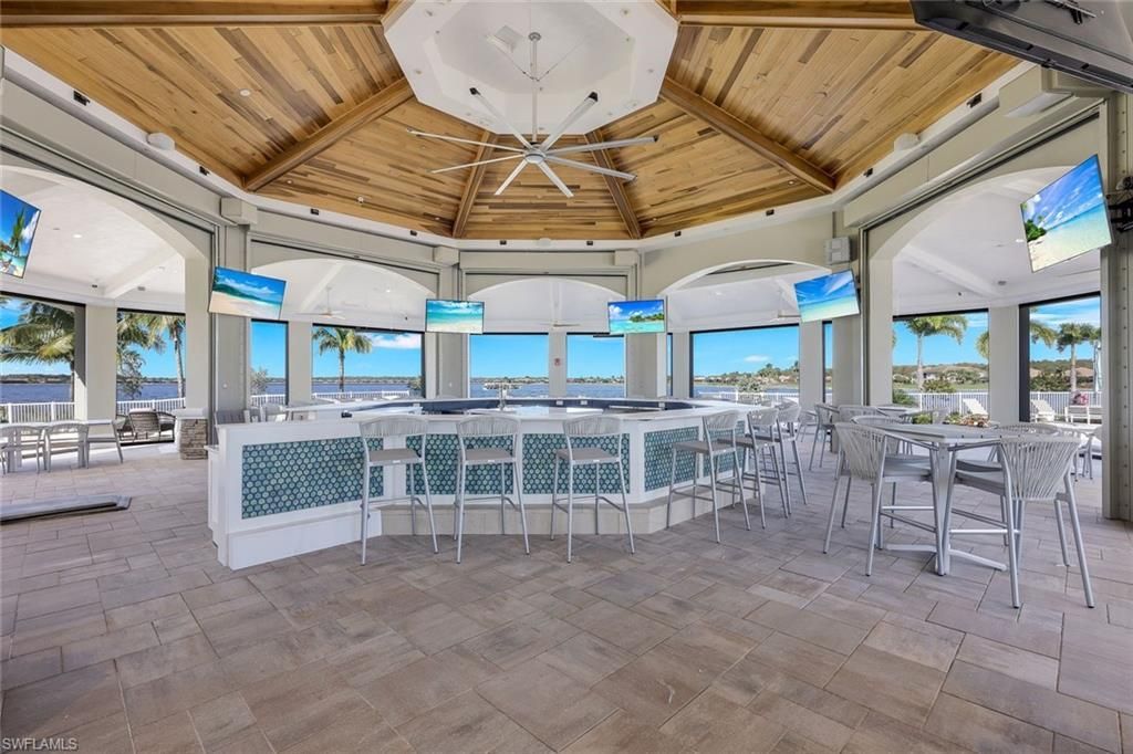 8755 Coastline Ct, Unit 202, Naples, FL 34120 Photo
