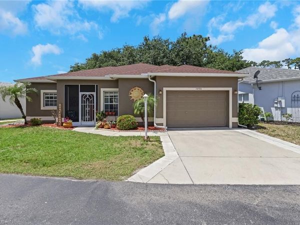 10701 Blue Bimini CIR, ESTERO, FL 33928