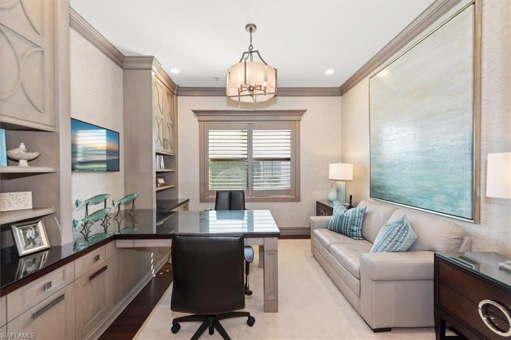 3168 Pacific Dr, Naples, FL 34119 Photo
