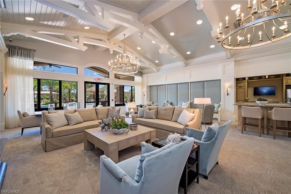 3168 Pacific Dr, Naples, FL 34119 Photo
