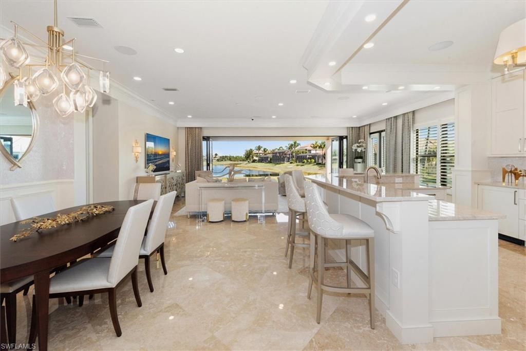 3168 Pacific Dr, Naples, FL 34119 Photo