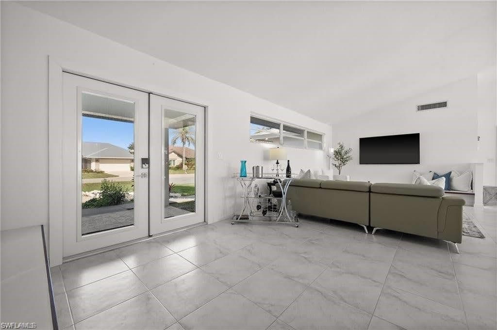 454 Flamingo Ave, Naples, FL 34108 Photo