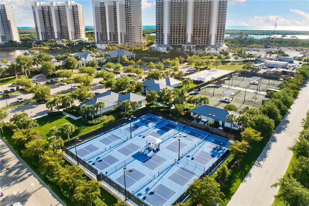 13915 Old Coast Rd, Unit 506, Naples, FL 34110 Photo
