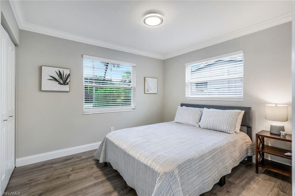 975 22nd Ave N, Naples, FL 34103 Photo