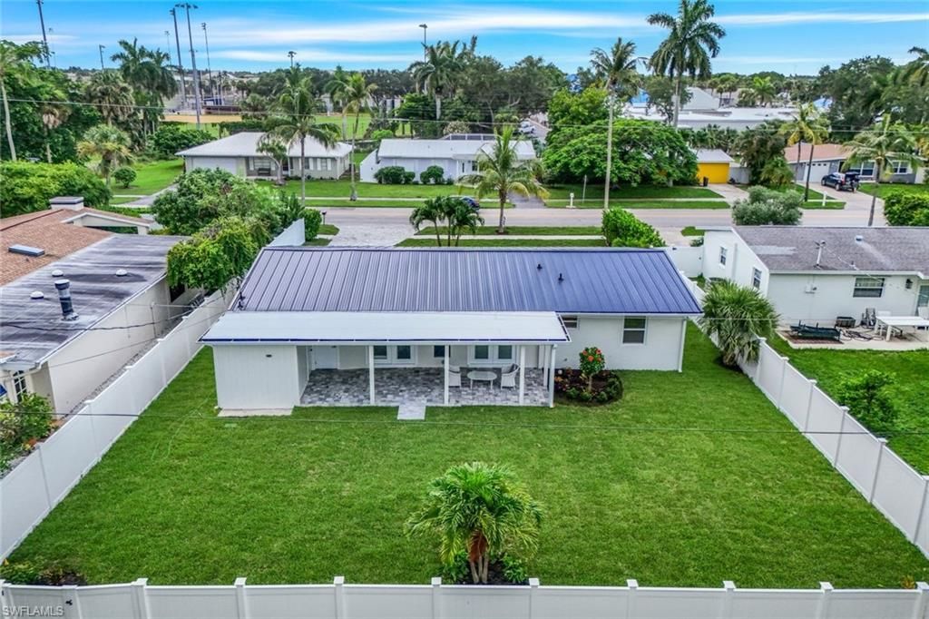 975 22nd Ave N, Naples, FL 34103 Photo