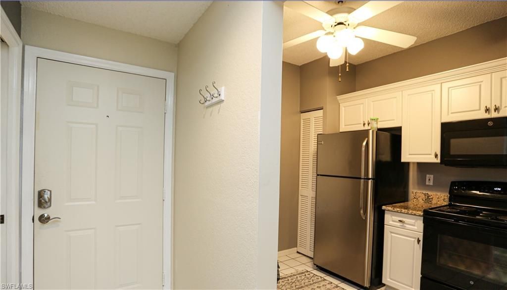 1044 Woodshire Ln, Unit B203, Naples, FL 34105 Photo