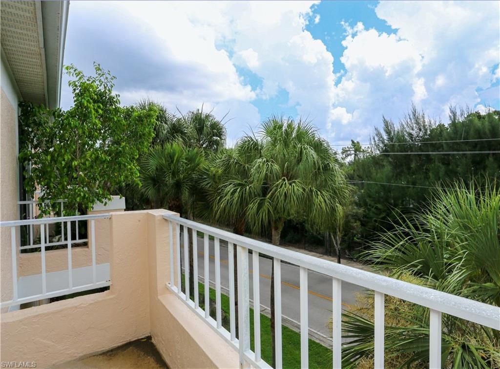 1044 Woodshire Ln, Unit B203, Naples, FL 34105 Photo