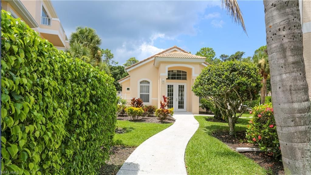 1044 Woodshire Ln, Unit B203, Naples, FL 34105 Photo
