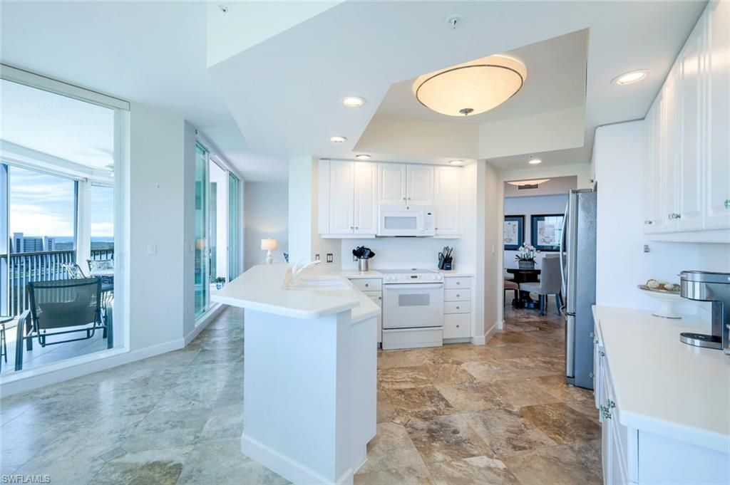 300 Dunes Blvd, Unit PH-5, Naples, FL 34110 Photo