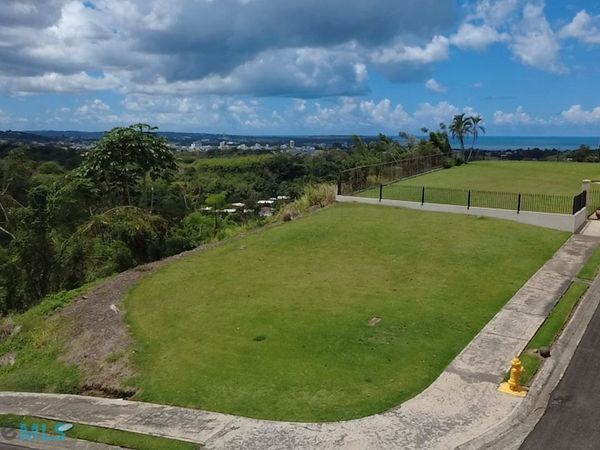 40 EXT. QUINTAS DE SANTA MARÍA, SOLAR 1000 M/, Unit 40, Mayaguez, PR 00680