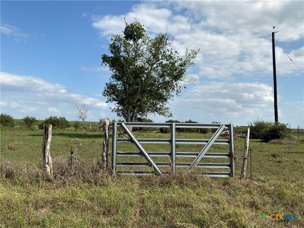 TBD Fm 77 , Gonzales, TX 78629