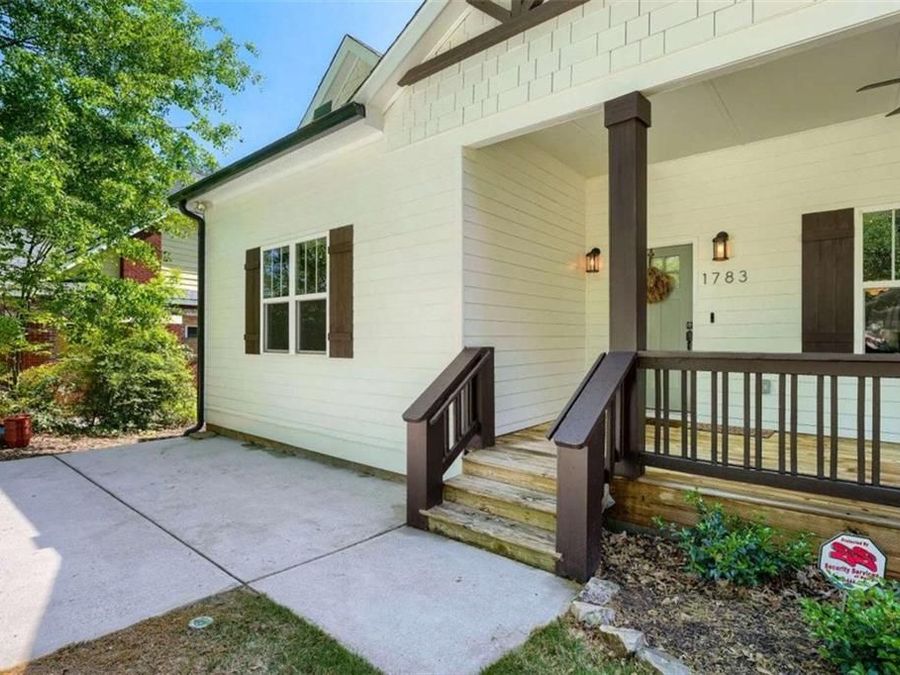 Property Image 4