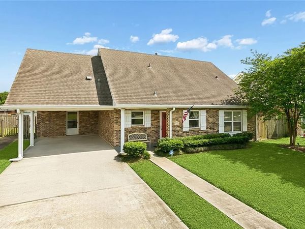 121 REX Drive , River Ridge, LA 70123