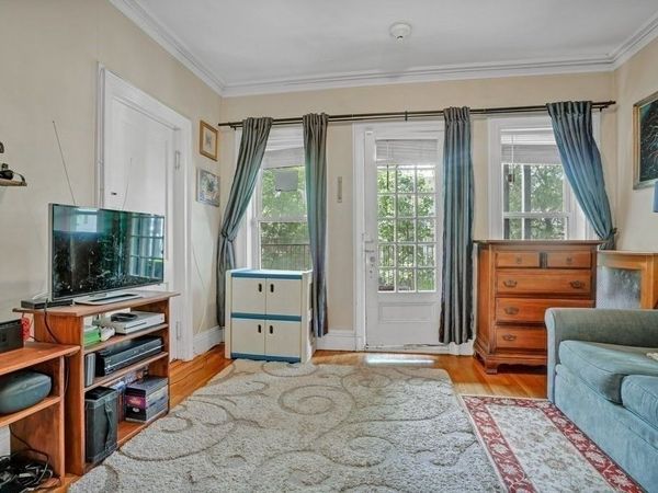 10 Radcliffe Rd, Unit 1, Boston, MA 02134