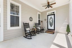 213 Hydrangea Street photo 4