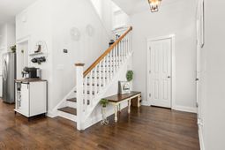 213 Hydrangea Street photo 4