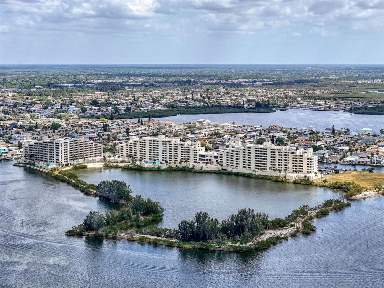 5915 Sea Ranch Drive , Unit 711, Hudson, FL 34667 Photo