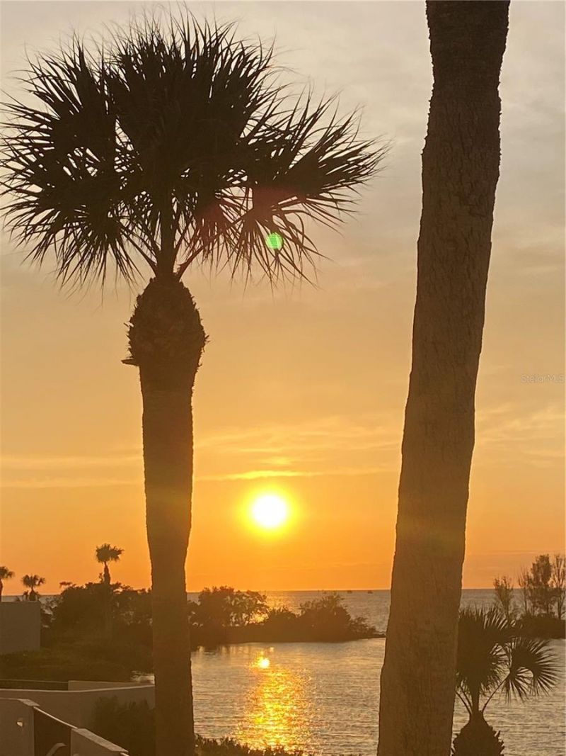 5915 Sea Ranch Drive , Unit 711, Hudson, FL 34667 Photo