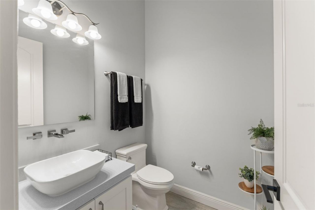 9713 Endicott Court, Windermere, FL 34786 Photo