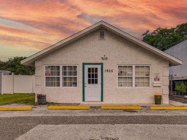 1935 GRAND BOULEVARD, HOLIDAY, FL 34690