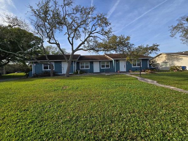 125 rio del mar st, Unit B, St Augustine, FL 32080