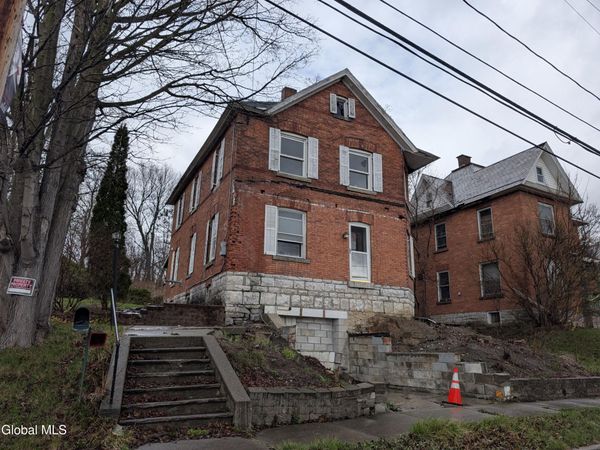 35 Monroe Street, St Johnsville, NY 13452