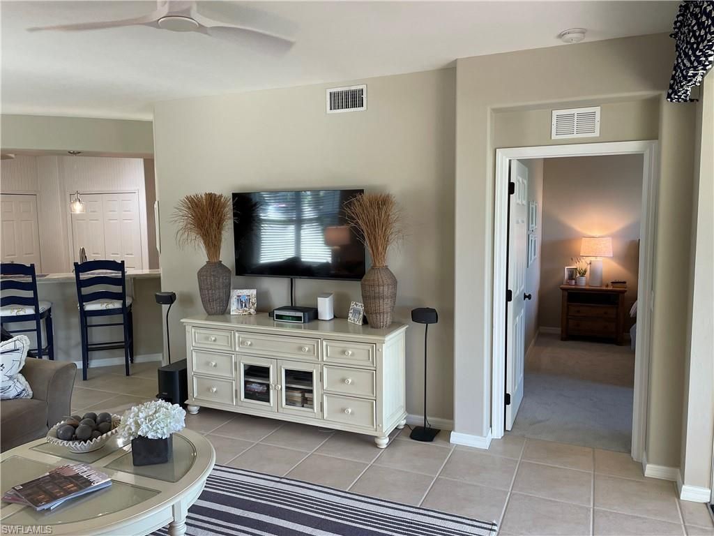 10109 Colonial Country Club Blvd, Unit 2401, Fort Myers, FL 33913 Photo