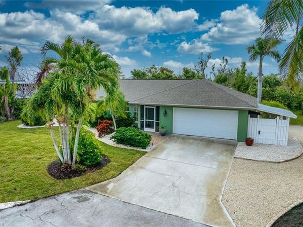 1380 Albatross RD , SANIBEL, FL 33957