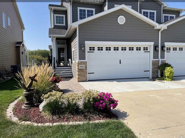 349 B Lakeshore Dr., McCook Lake, SD 57049