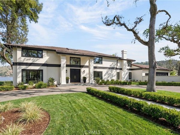 8266 Peninsula, Kelseyville, CA 95451