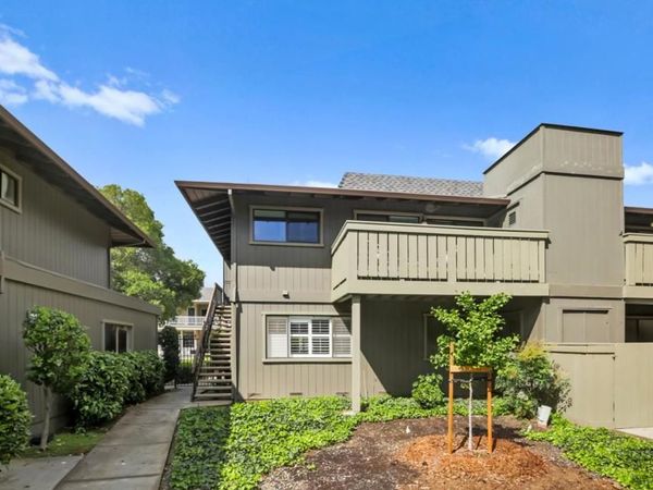 14351 Saratoga Avenue, Unit B, Saratoga, CA 95070