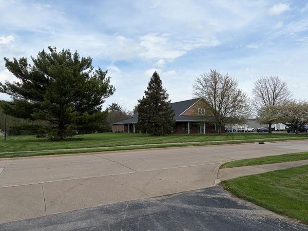 4915 & 5005 21st Avenue A , Moline, IL 61265