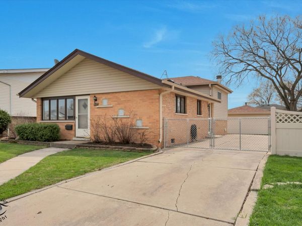 3735 W 121st Street, Alsip, IL 60803