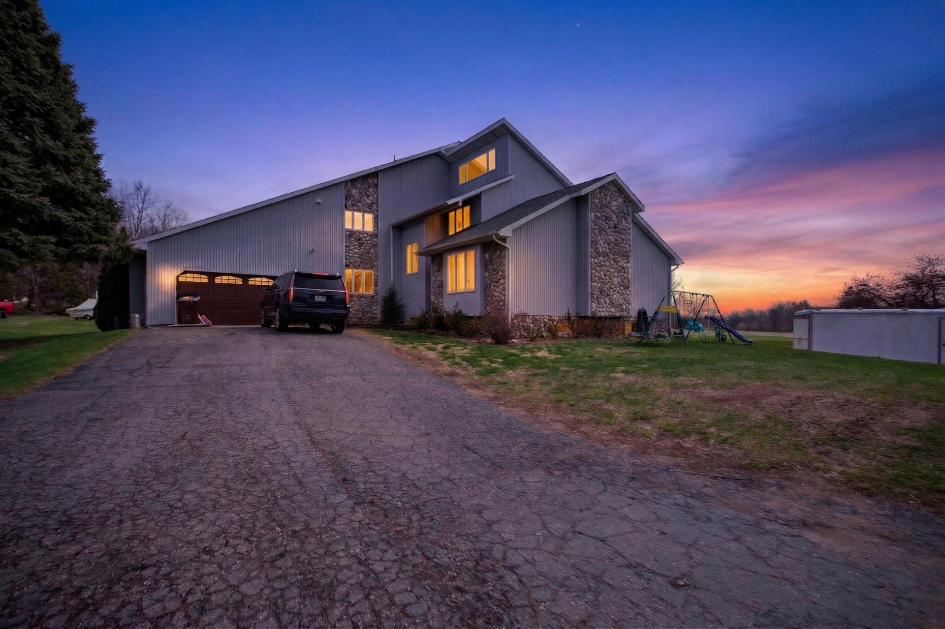 7551 Tucker Lane, Jackson, MI 49201 Main Photo