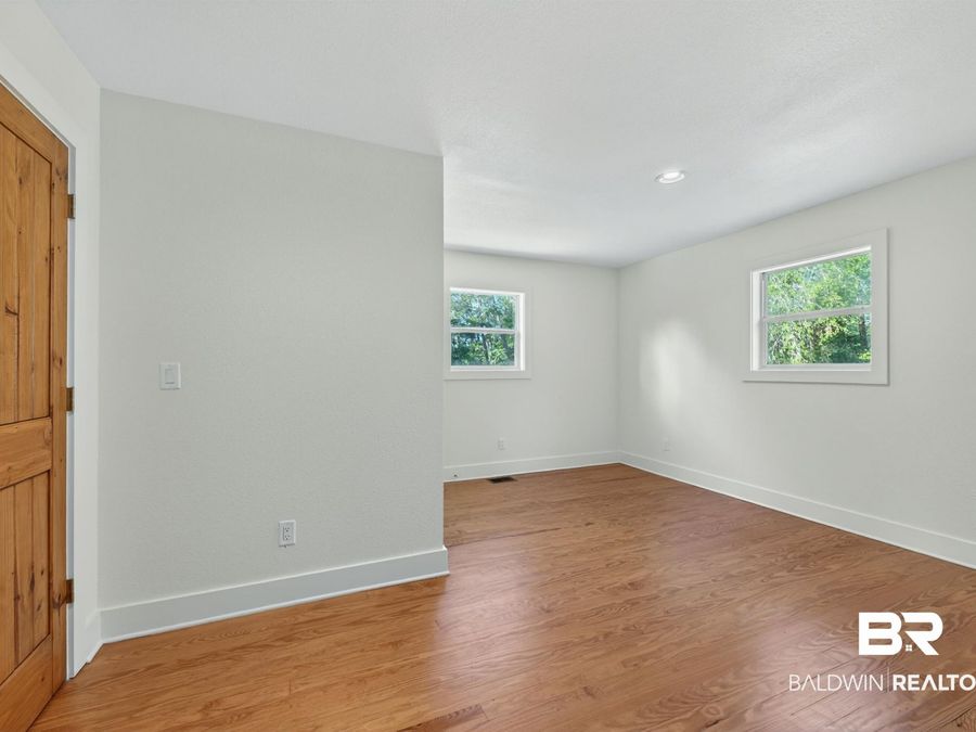 Property Image 76