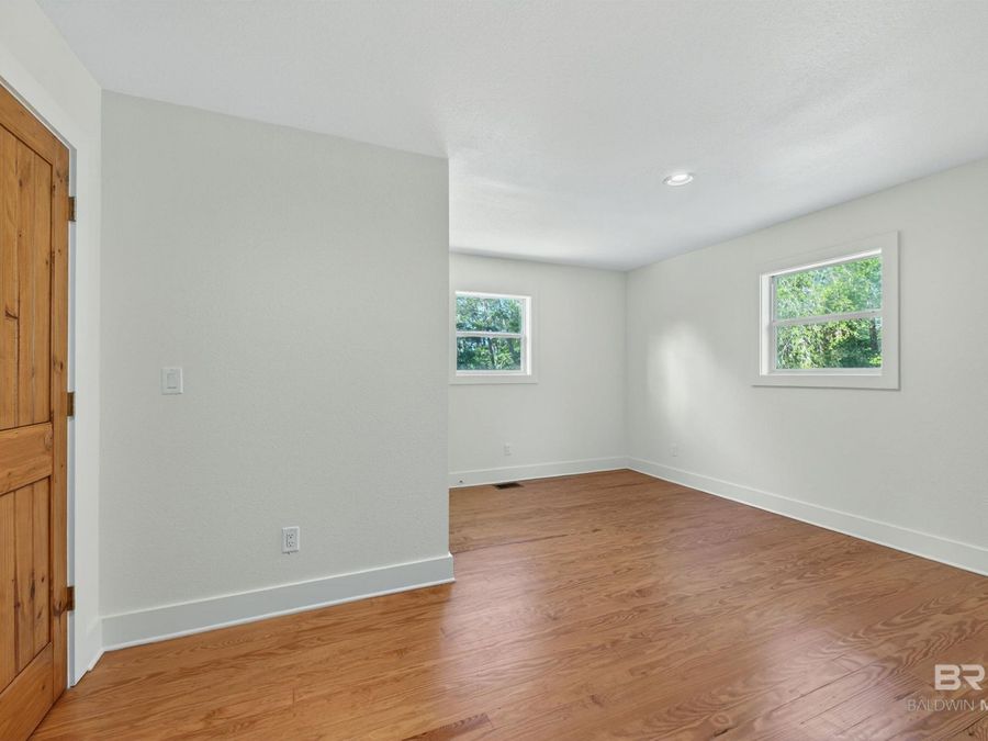 Property Image 76