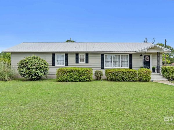 402 W Magnolia Avenue, Foley, AL 36542