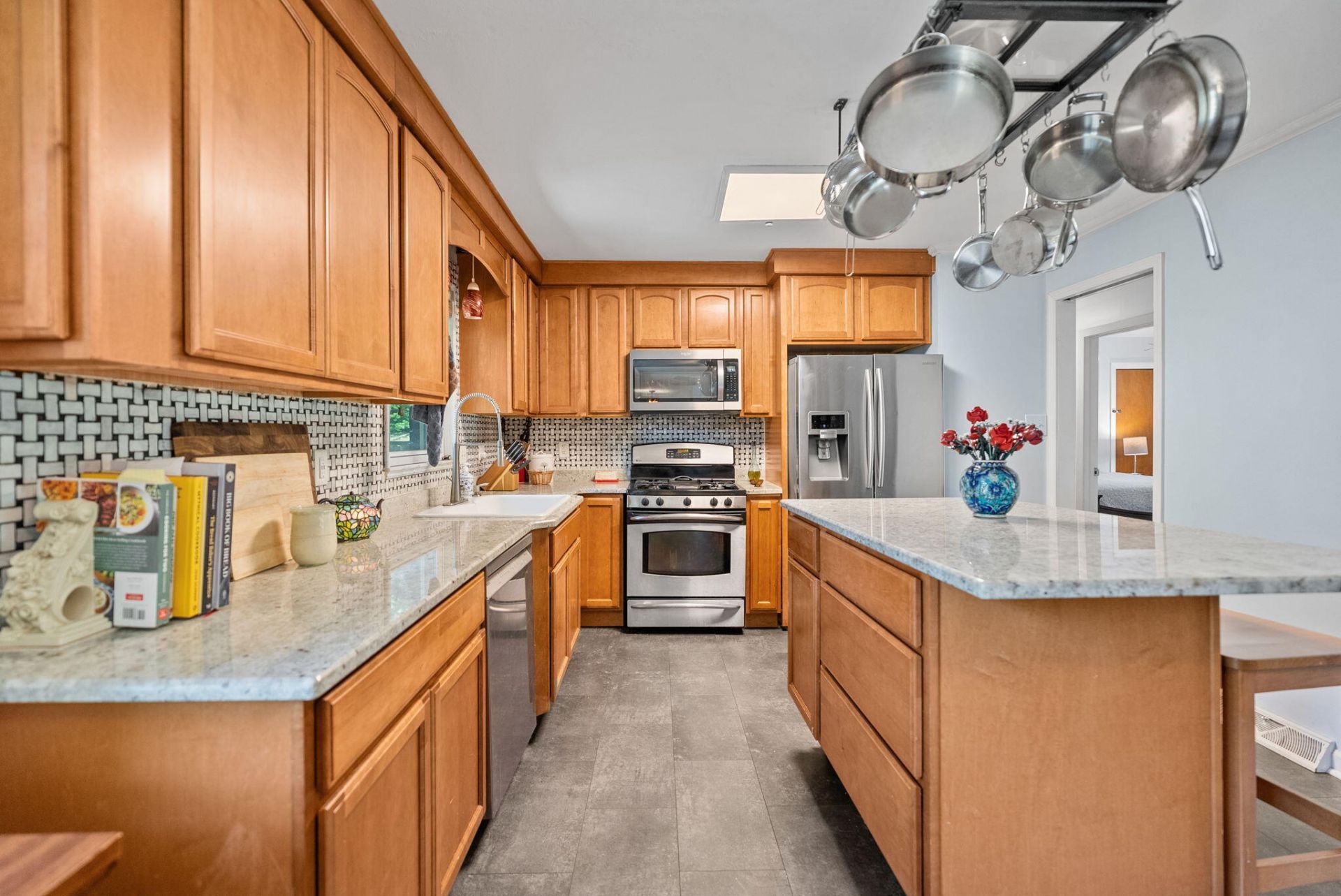 512 Dogwood Circle Photo 15