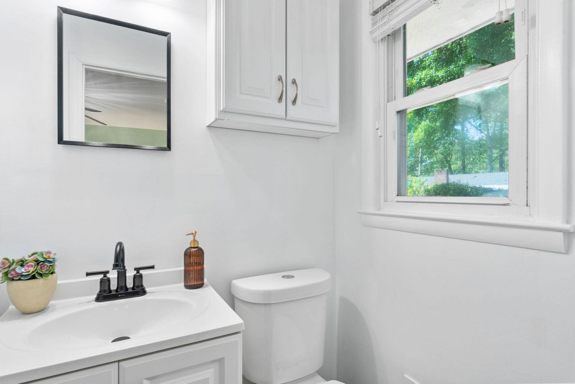 512 Dogwood Circle Photo 24