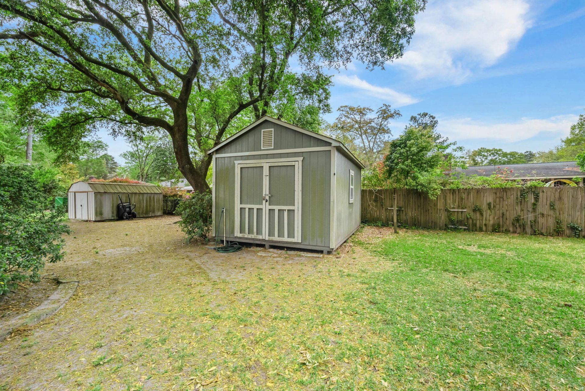 512 Dogwood Circle Photo 36