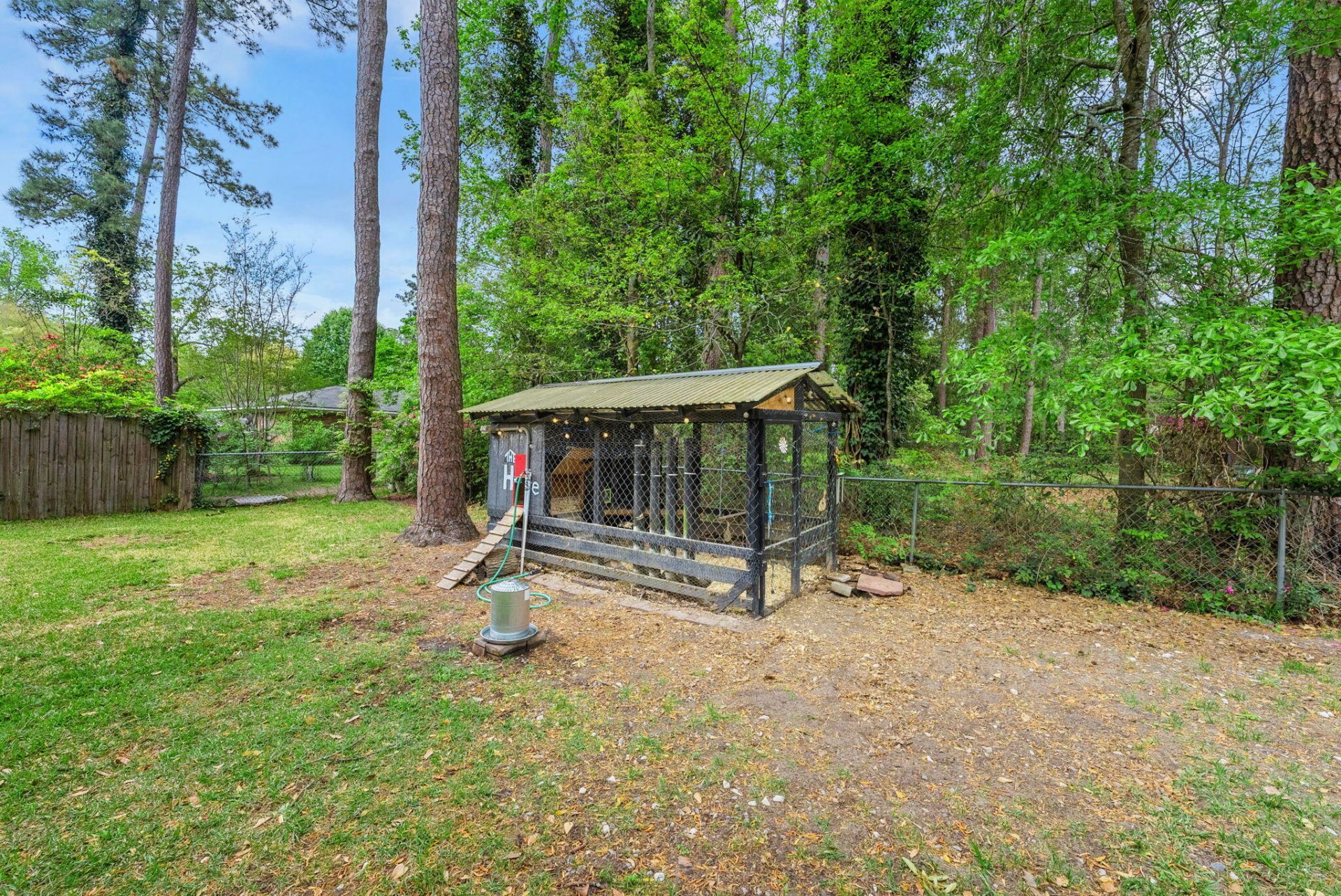 512 Dogwood Circle Photo 37