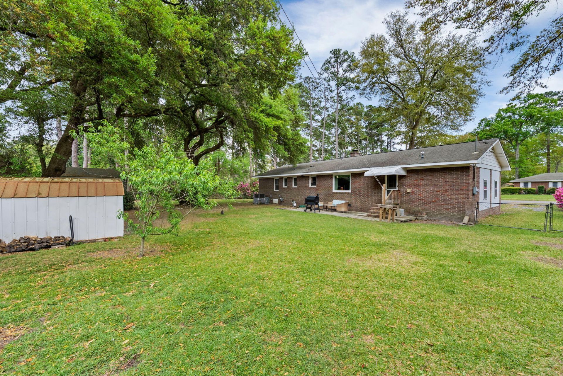 512 Dogwood Circle Photo 38