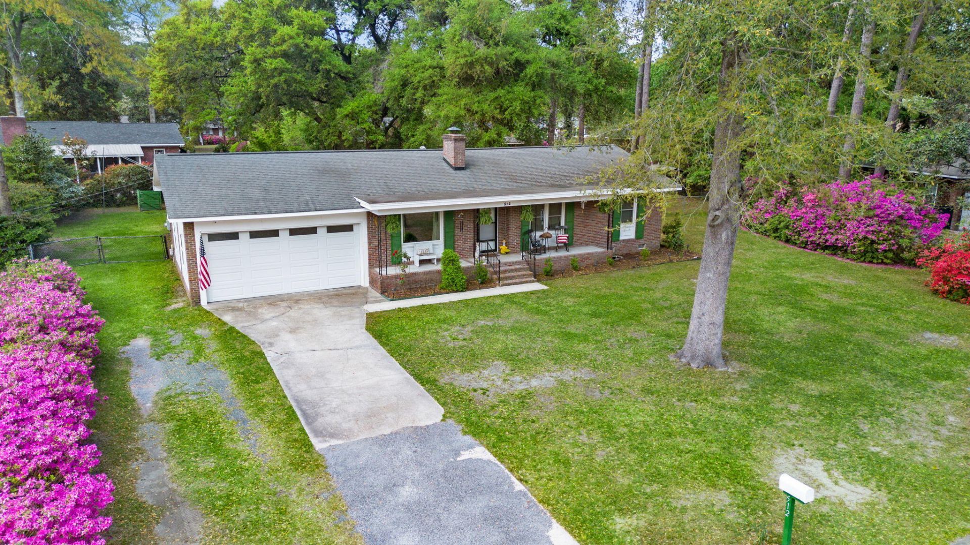 512 Dogwood Circle Photo 4