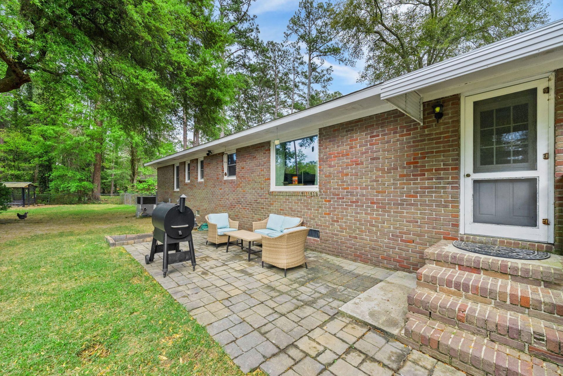 512 Dogwood Circle Photo 40