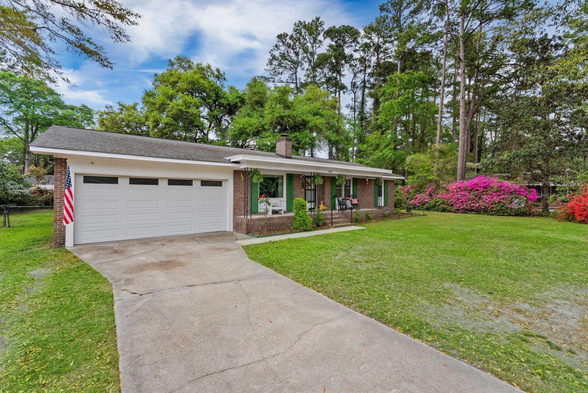 512 Dogwood Circle Photo 6