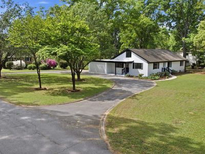 907 Amelia Street , Newberry, SC 29108