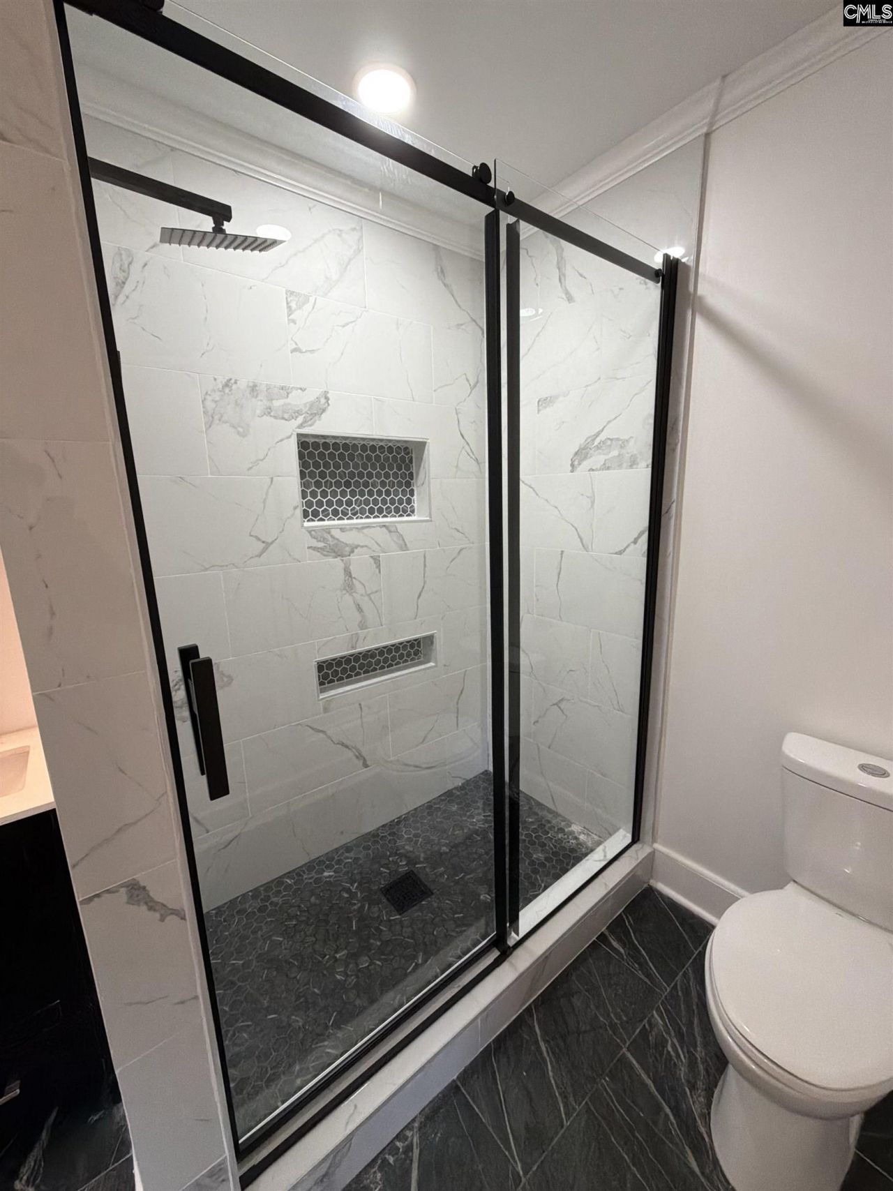 907 Amelia Street  Photo 26