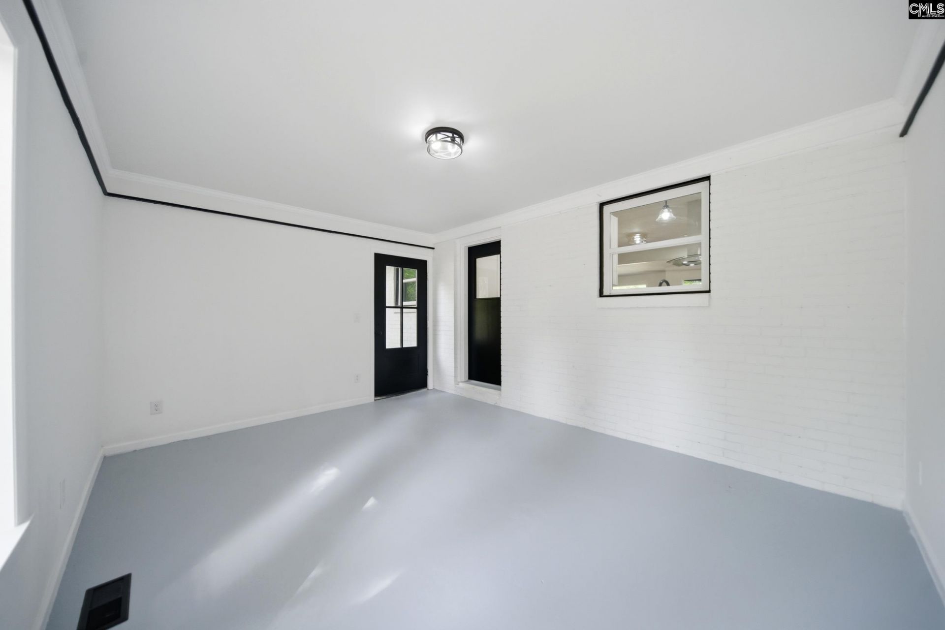 907 Amelia Street  Photo 41