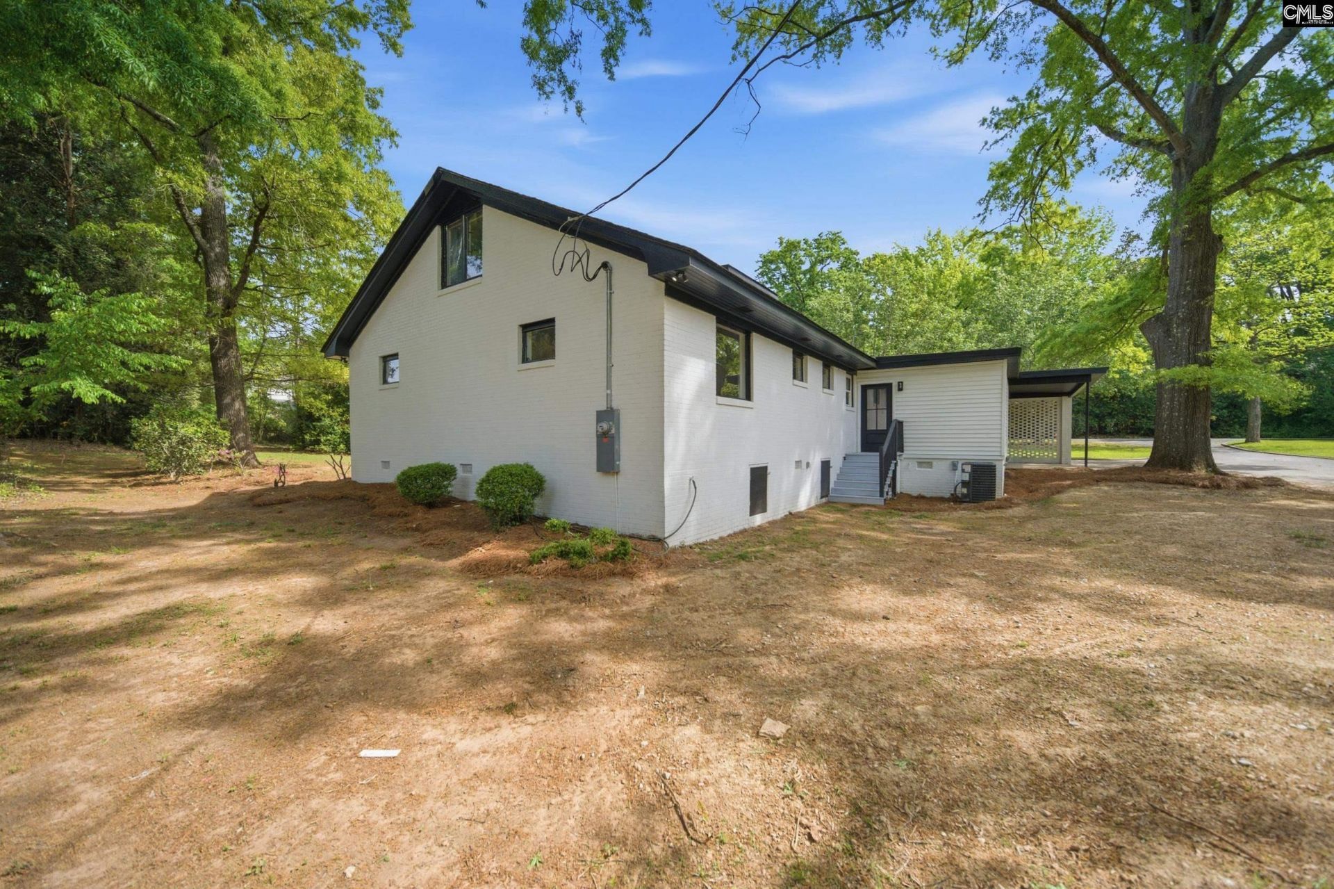 907 Amelia Street  Photo 44