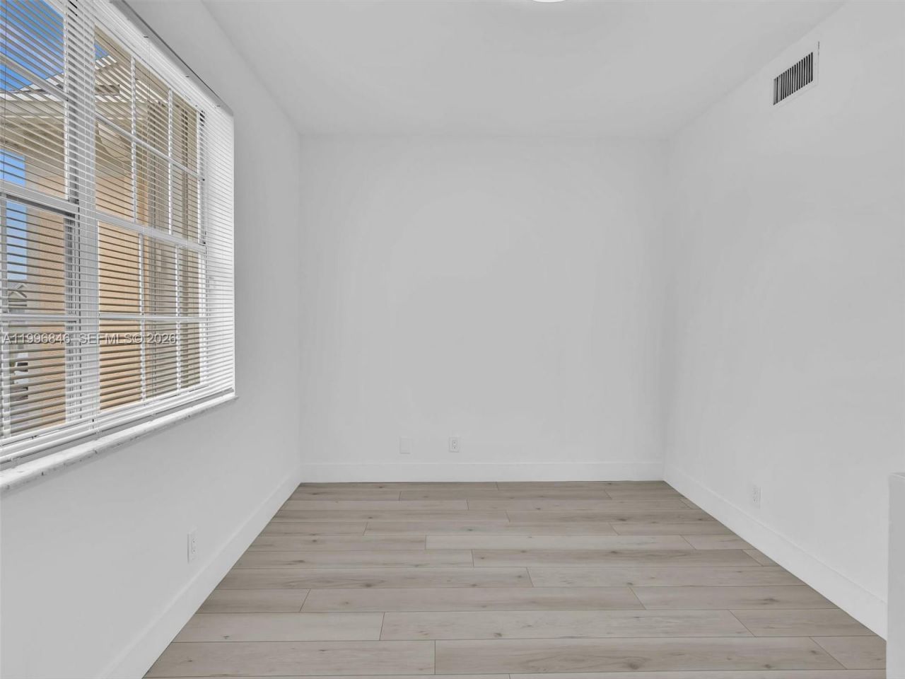 8 Key West Ct, Unit 8, Weston, FL 33326 Photo